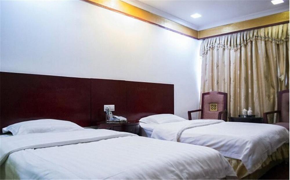 Baojiang Yingbin Hotel Ču-chaj Exteriér fotografie